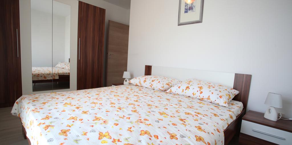 Apartments Villa Vetma Kaštela Pokój zdjęcie