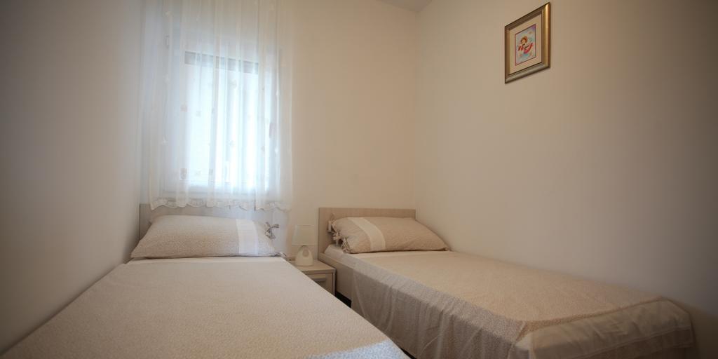 Apartments Villa Vetma Kaštela Pokój zdjęcie